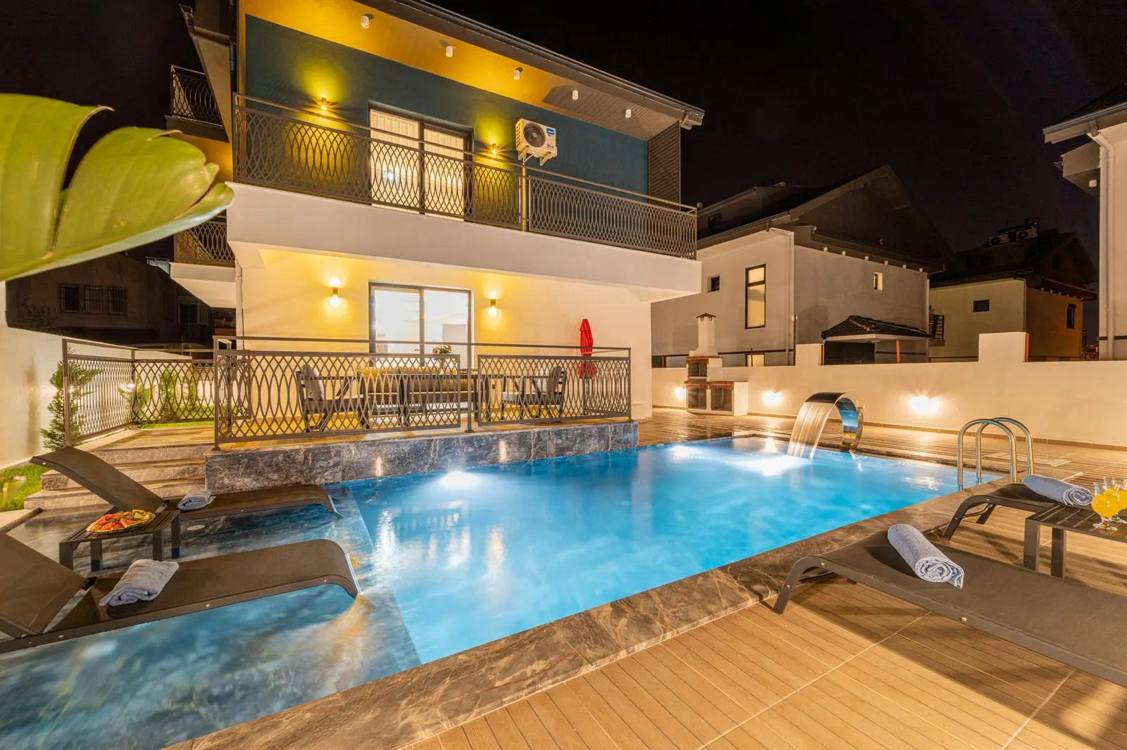 Villa in Calis